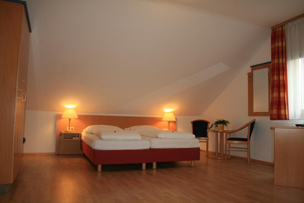 Hotel Restaurant Haus Odendahl 科隆 客房 照片