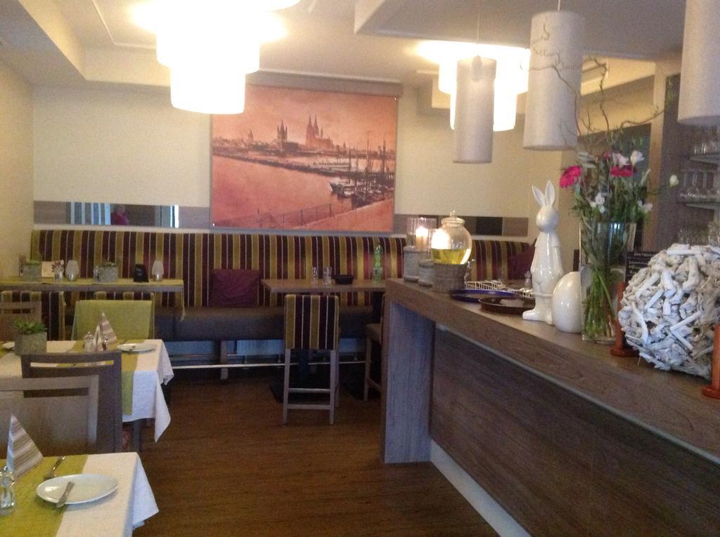Hotel Restaurant Haus Odendahl 科隆 外观 照片